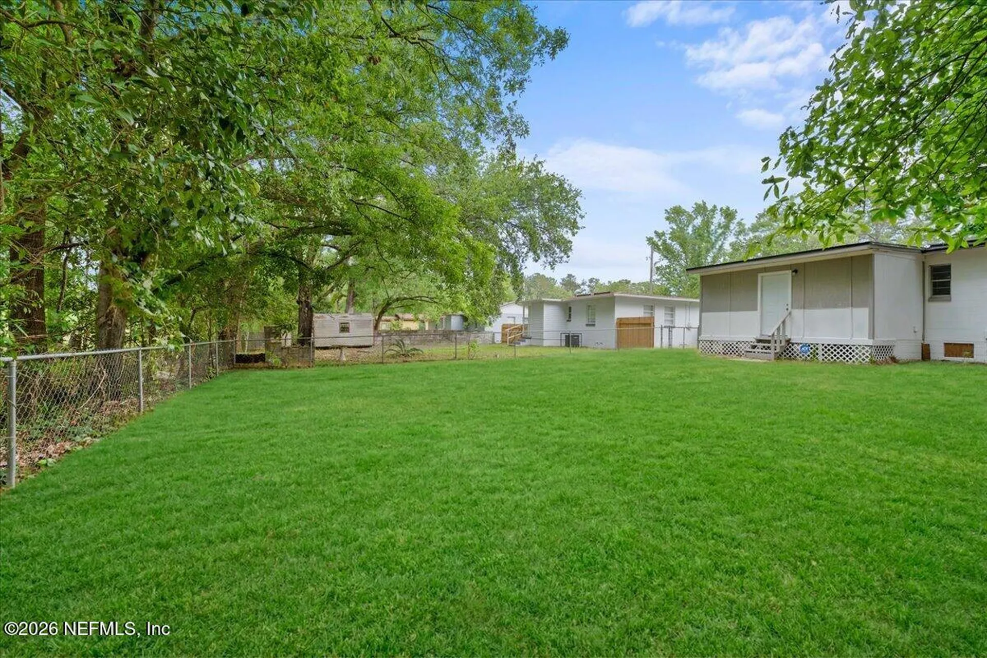 6238 Pettiford Drive W Jacksonville FL 32209