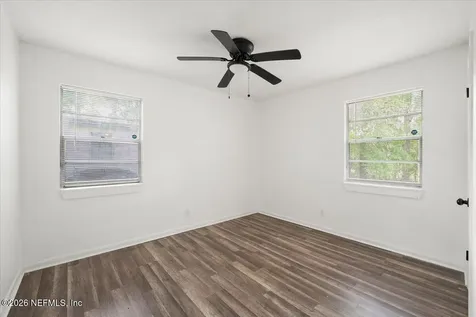 6238 Pettiford Drive W Jacksonville FL 32209