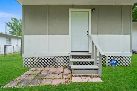 6238 Pettiford Drive W Jacksonville FL 32209