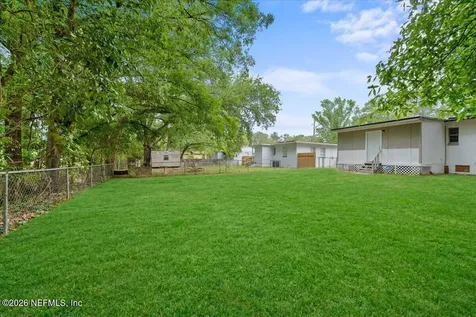 6238 Pettiford Drive W Jacksonville FL 32209