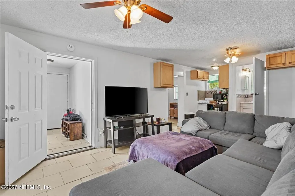 1863 Mauva Juan Avenue Jacksonville FL 32225