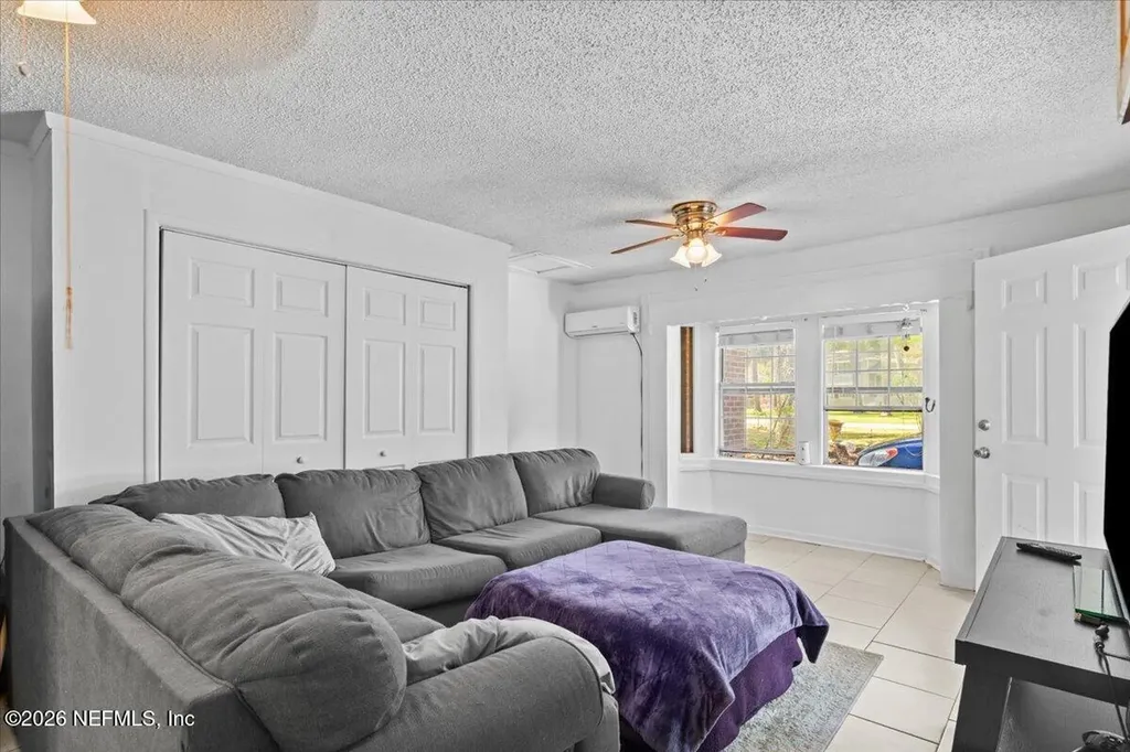 1863 Mauva Juan Avenue Jacksonville FL 32225