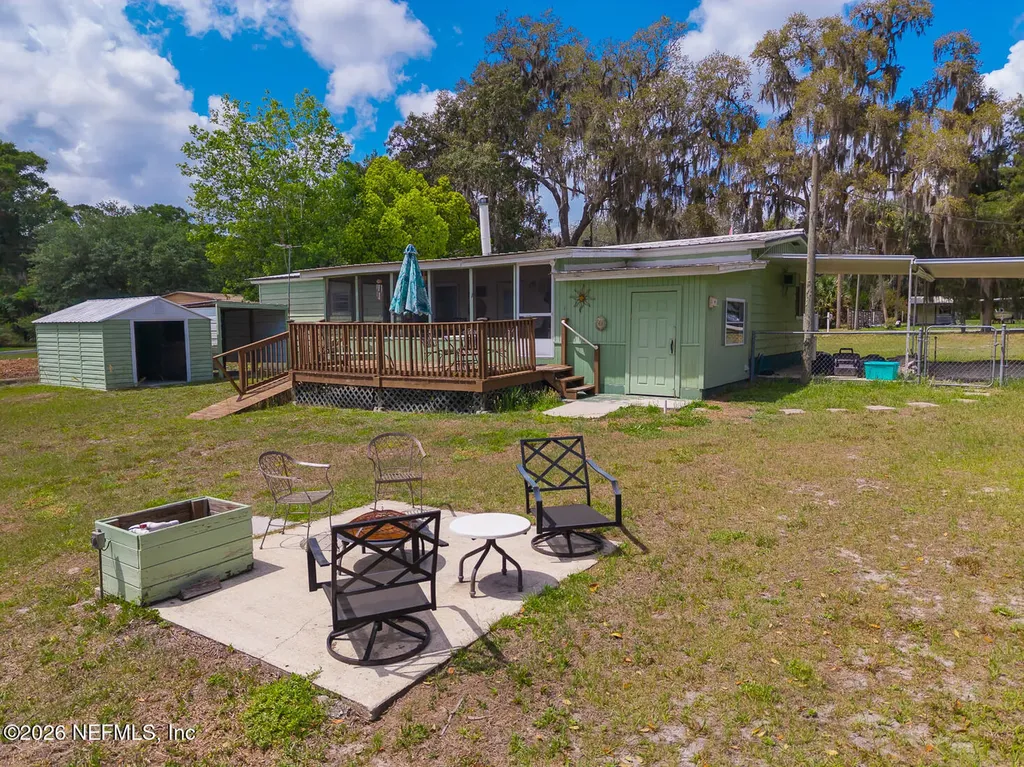 215 Saratoga Drive Satsuma FL 32189