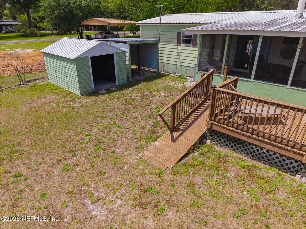 215 Saratoga Drive Satsuma FL 32189