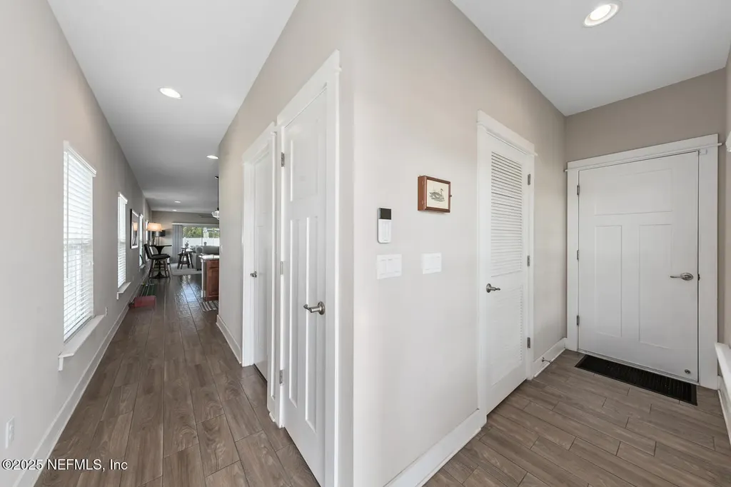 305 N 9th Street Jacksonville Beach FL 32250