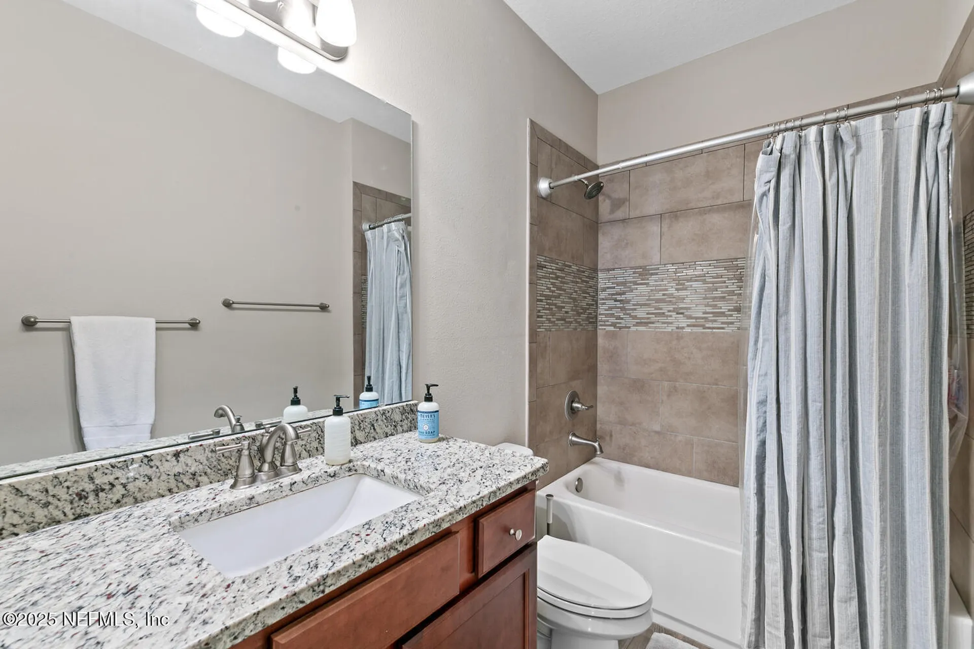 305 N 9th Street Jacksonville Beach FL 32250