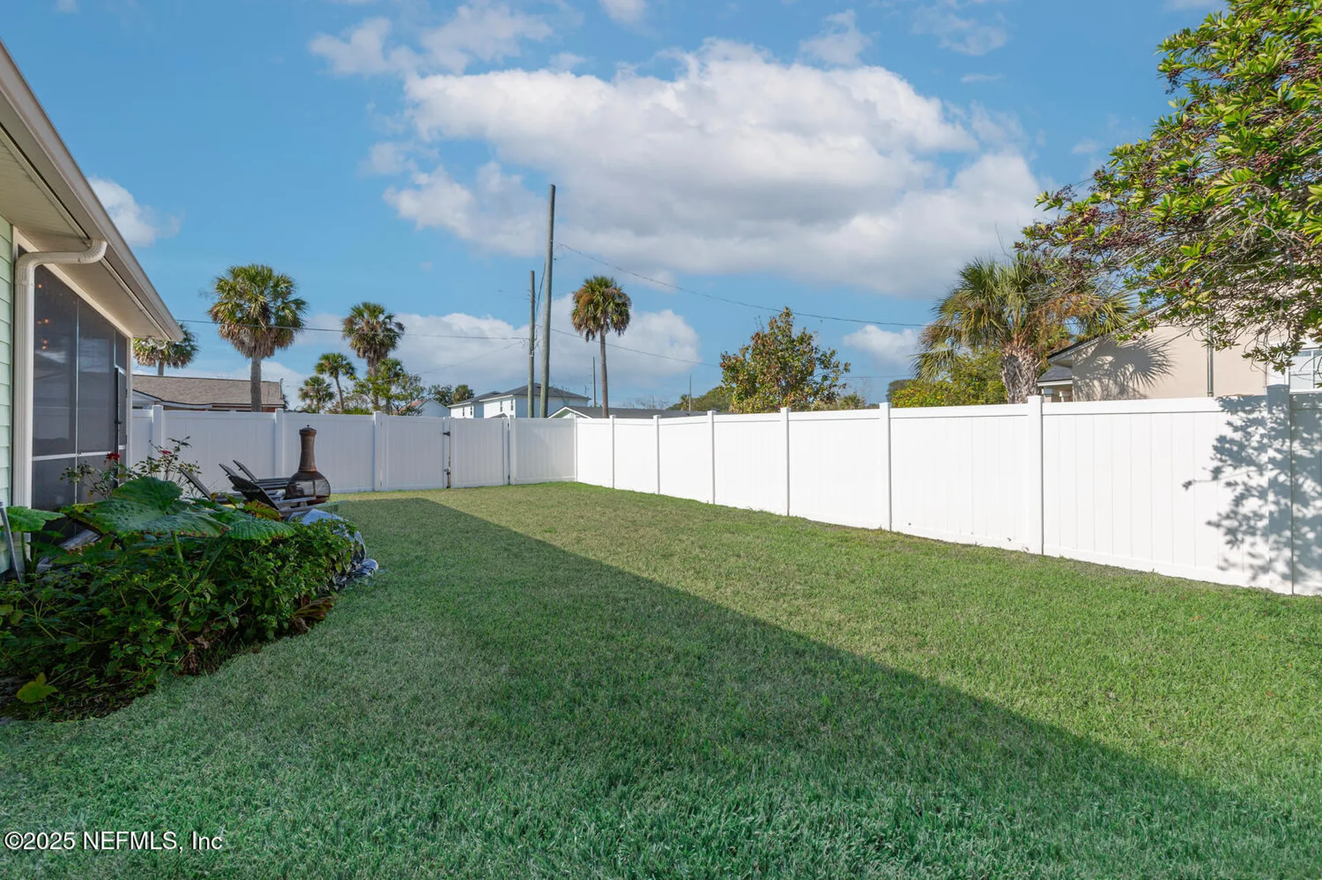 305 N 9th Street Jacksonville Beach FL 32250