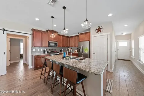 305 N 9th Street Jacksonville Beach FL 32250