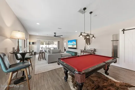305 N 9th Street Jacksonville Beach FL 32250
