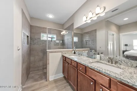 305 N 9th Street Jacksonville Beach FL 32250