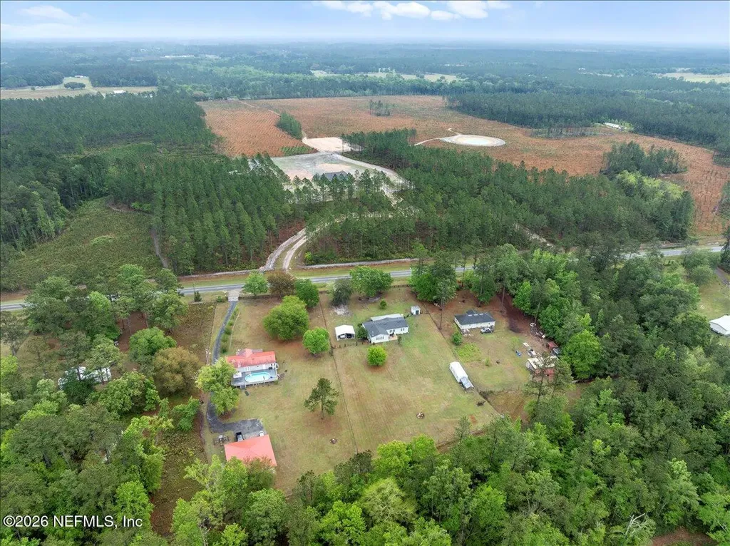 30590 County Road 121 Hilliard FL 32046