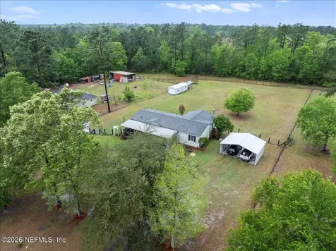 30590 County Road 121 Hilliard FL 32046