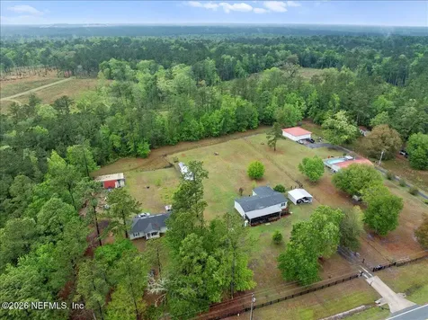 30590 County Road 121 Hilliard FL 32046