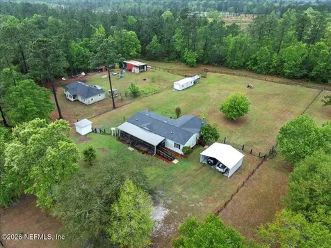 30590 County Road 121 Hilliard FL 32046