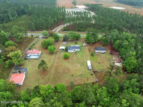 30590 County Road 121 Hilliard FL 32046