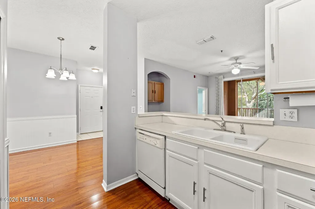 8601 Beach Boulevard Jacksonville FL 32216