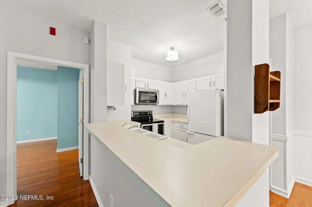 8601 Beach Boulevard Jacksonville FL 32216