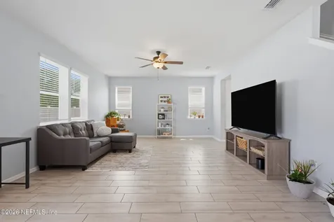 6377 Blakely Drive Jacksonville FL 32222
