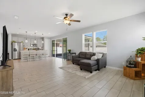6377 Blakely Drive Jacksonville FL 32222