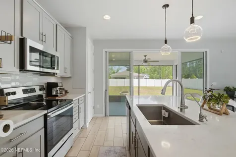 6377 Blakely Drive Jacksonville FL 32222