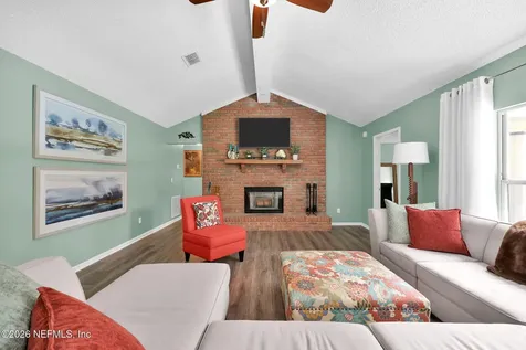 1217 Shallowford Drive E Jacksonville FL 32225