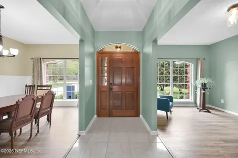 1217 Shallowford Drive E Jacksonville FL 32225