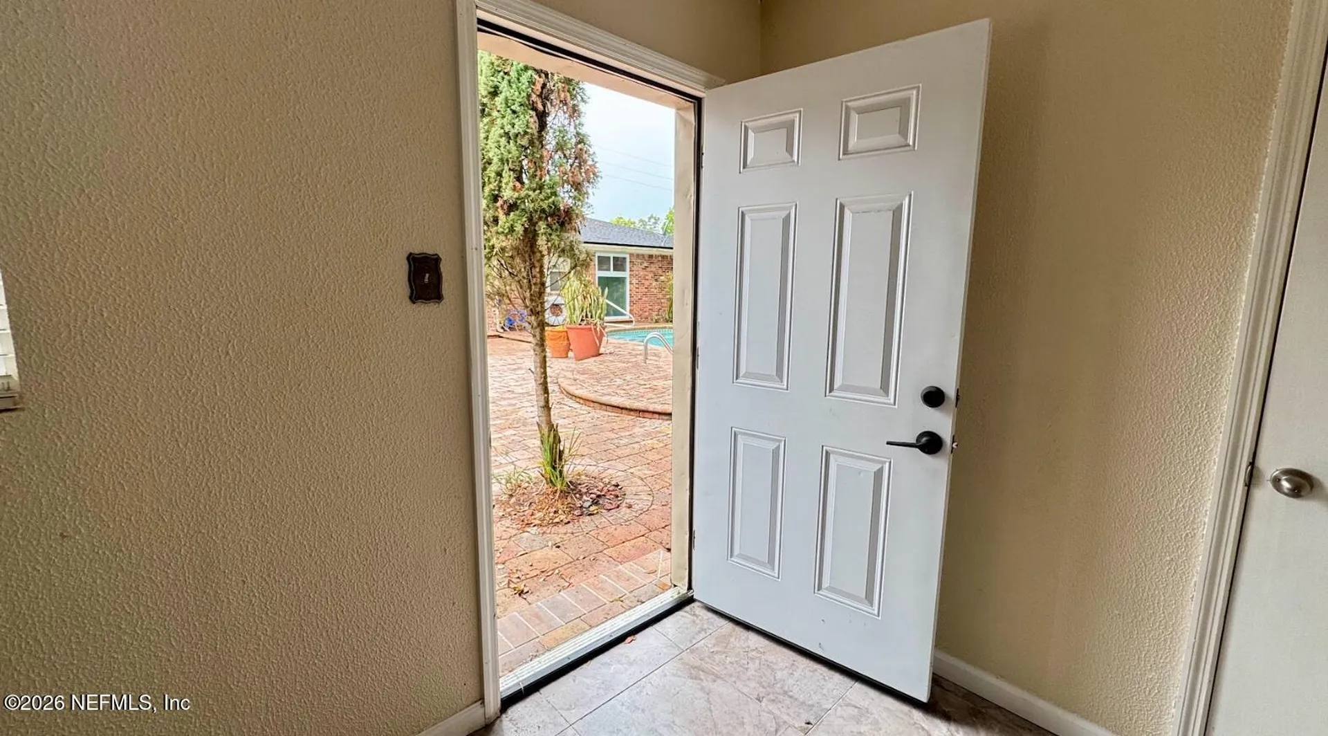 5557 Floral Avenue Jacksonville FL 32211