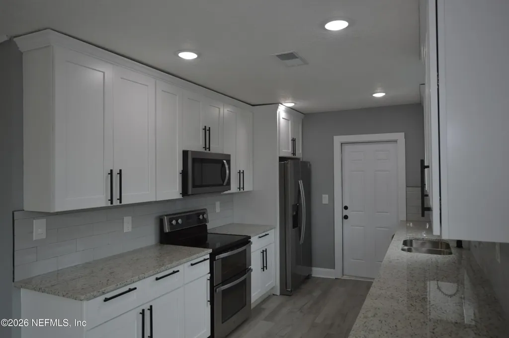 311 Chestnut Drive Jacksonville FL 32208