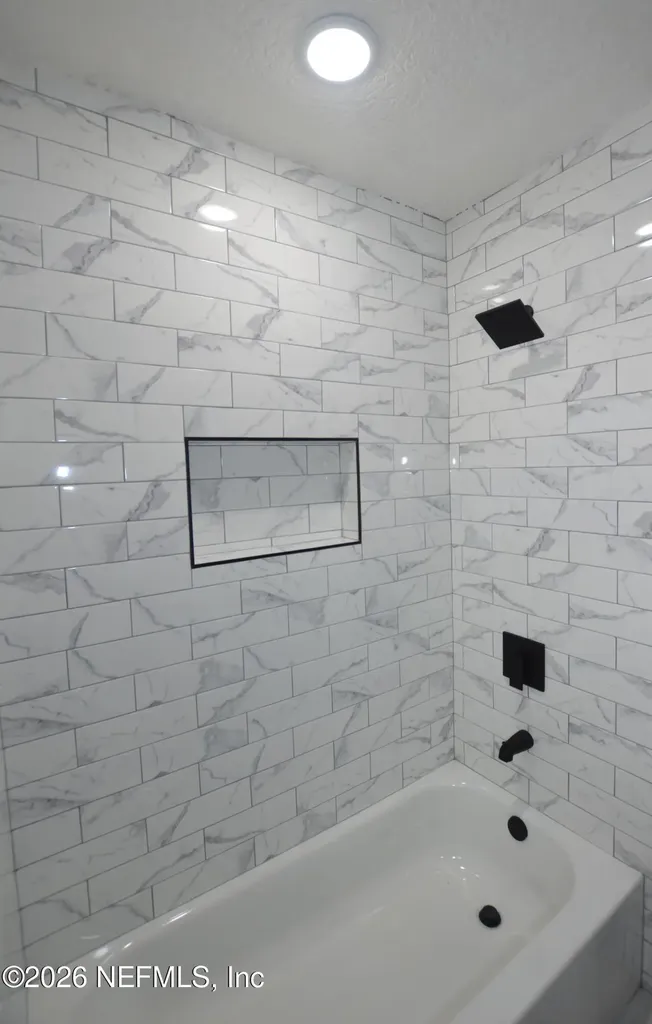 311 Chestnut Drive Jacksonville FL 32208