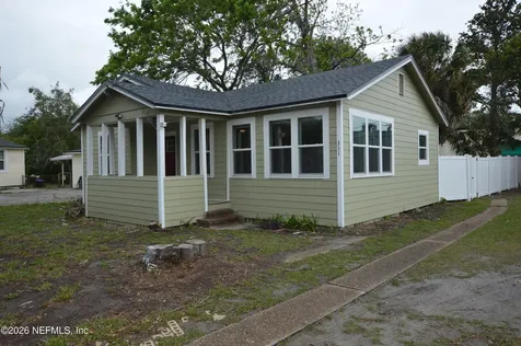 311 Chestnut Drive Jacksonville FL 32208
