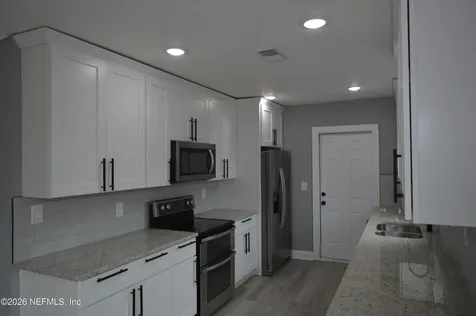 311 Chestnut Drive Jacksonville FL 32208