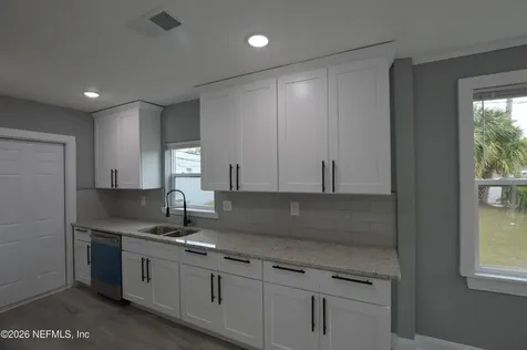 311 Chestnut Drive Jacksonville FL 32208