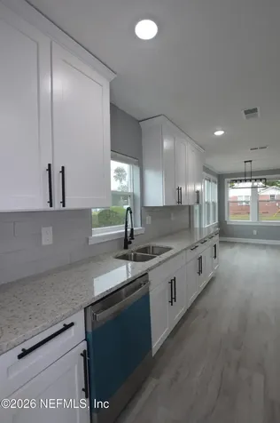 311 Chestnut Drive Jacksonville FL 32208