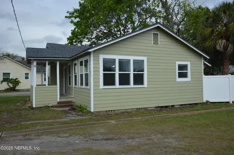 311 Chestnut Drive Jacksonville FL 32208