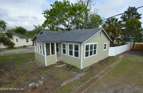 311 Chestnut Drive Jacksonville FL 32208