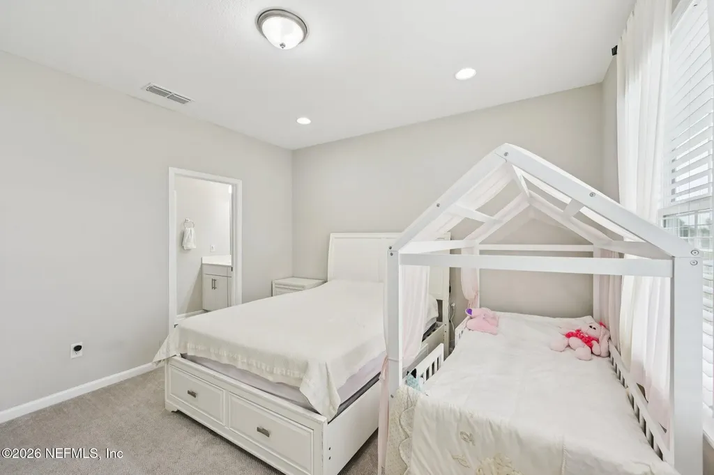 32 Fieldfare Lane St. Augustine FL 32092