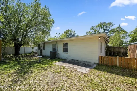 5033 Lexington Avenue Jacksonville FL 32210