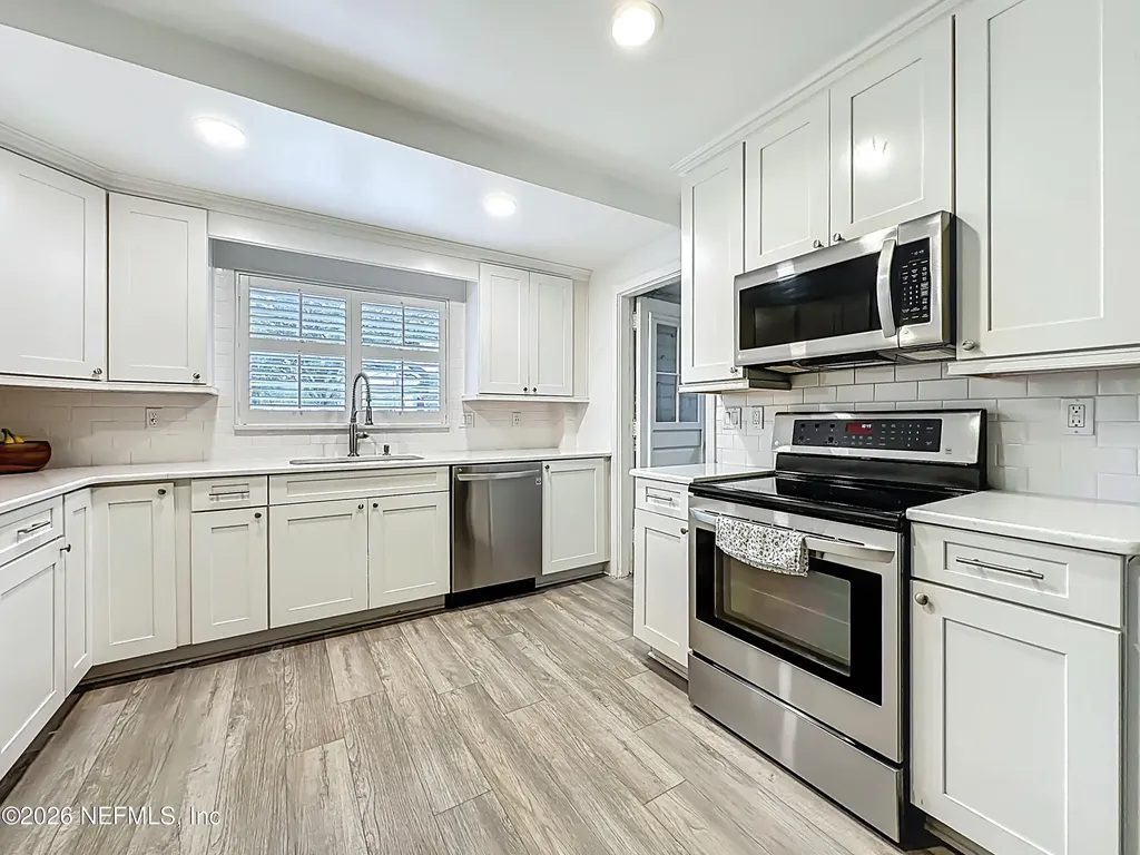 5553 Salerno Road Jacksonville FL 32244