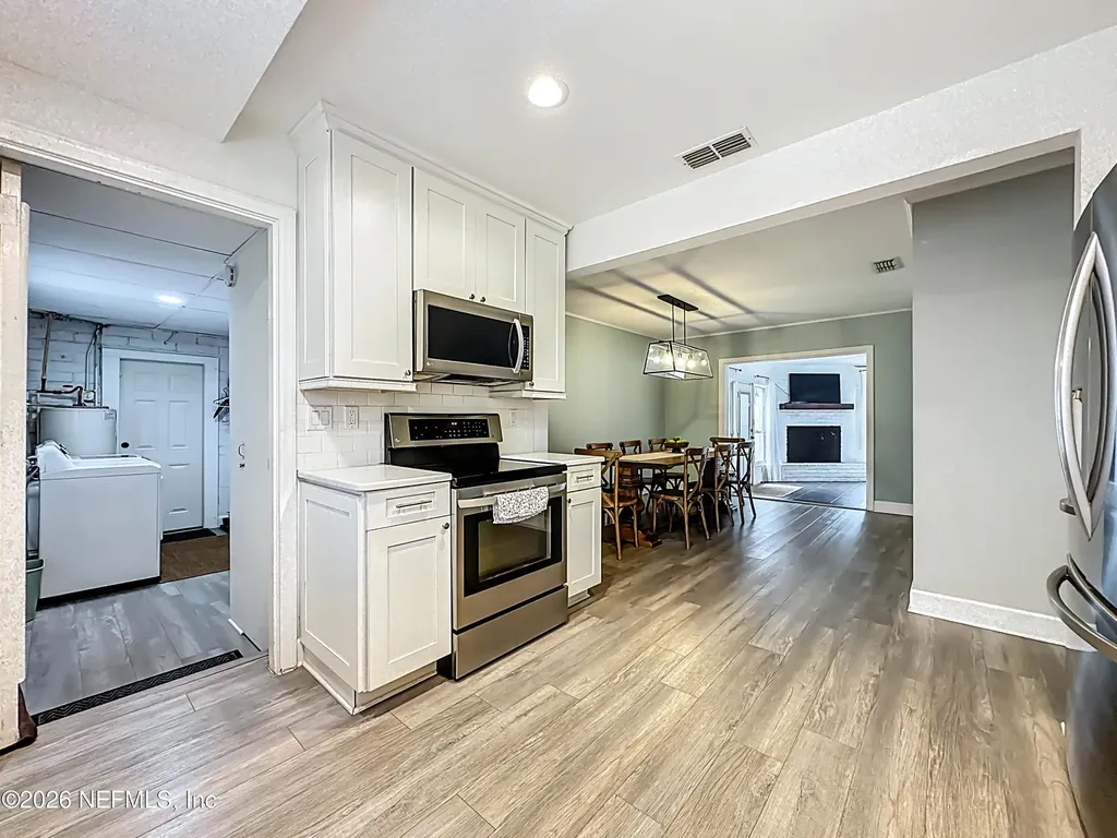 5553 Salerno Road Jacksonville FL 32244