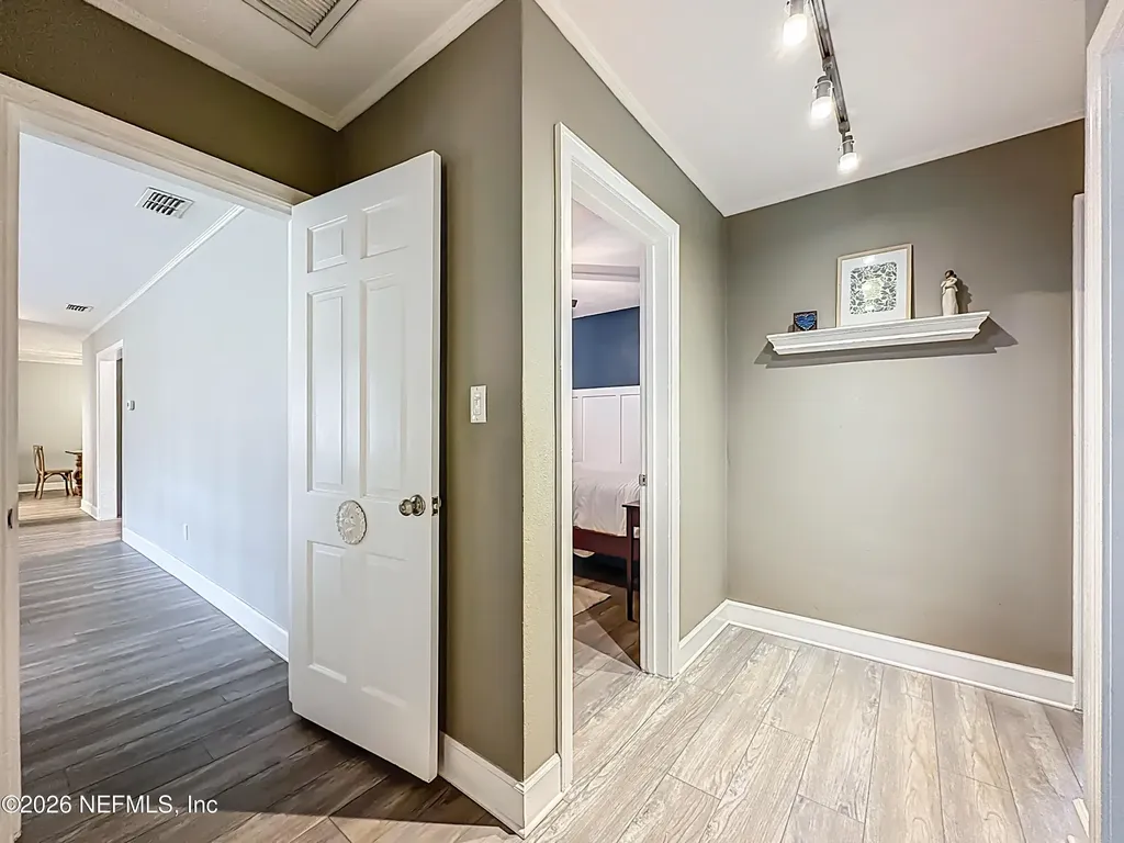 5553 Salerno Road Jacksonville FL 32244