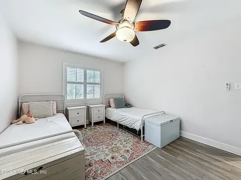 5553 Salerno Road Jacksonville FL 32244
