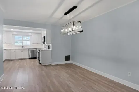 5553 Salerno Road Jacksonville FL 32244