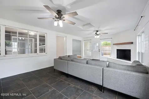 5553 Salerno Road Jacksonville FL 32244