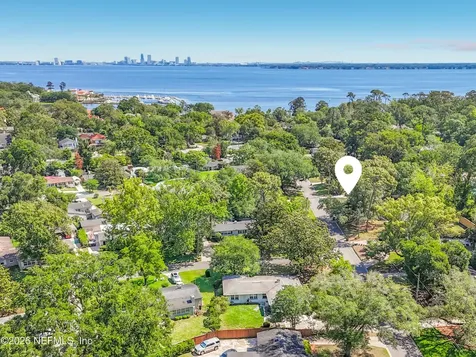 5553 Salerno Road Jacksonville FL 32244