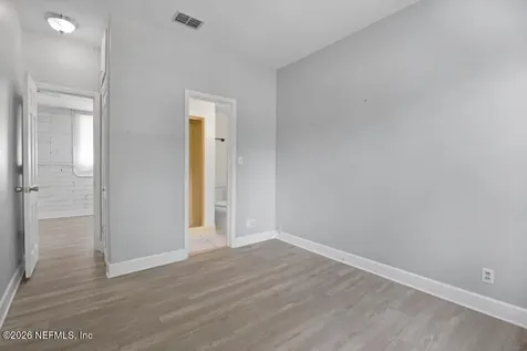 5553 Salerno Road Jacksonville FL 32244