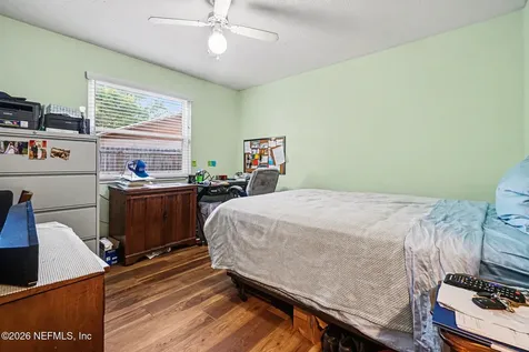 4994 Pine Cone Court Jacksonville FL 32210