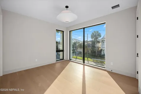 1475 Ocean Boulevard Atlantic Beach FL 32233