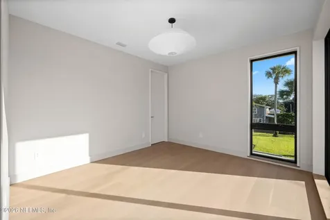 1475 Ocean Boulevard Atlantic Beach FL 32233