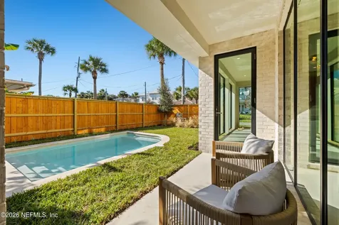 1475 Ocean Boulevard Atlantic Beach FL 32233