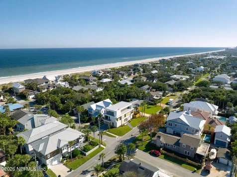 1475 Ocean Boulevard Atlantic Beach FL 32233